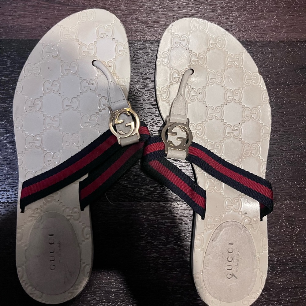Vintage Gucci sandals